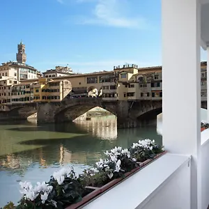 Unyca - River View Apartment Florence